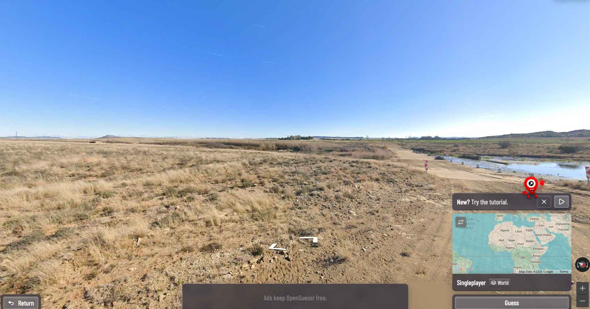 GeoGuessr 360-degree Panoramic Road Exploration Interface